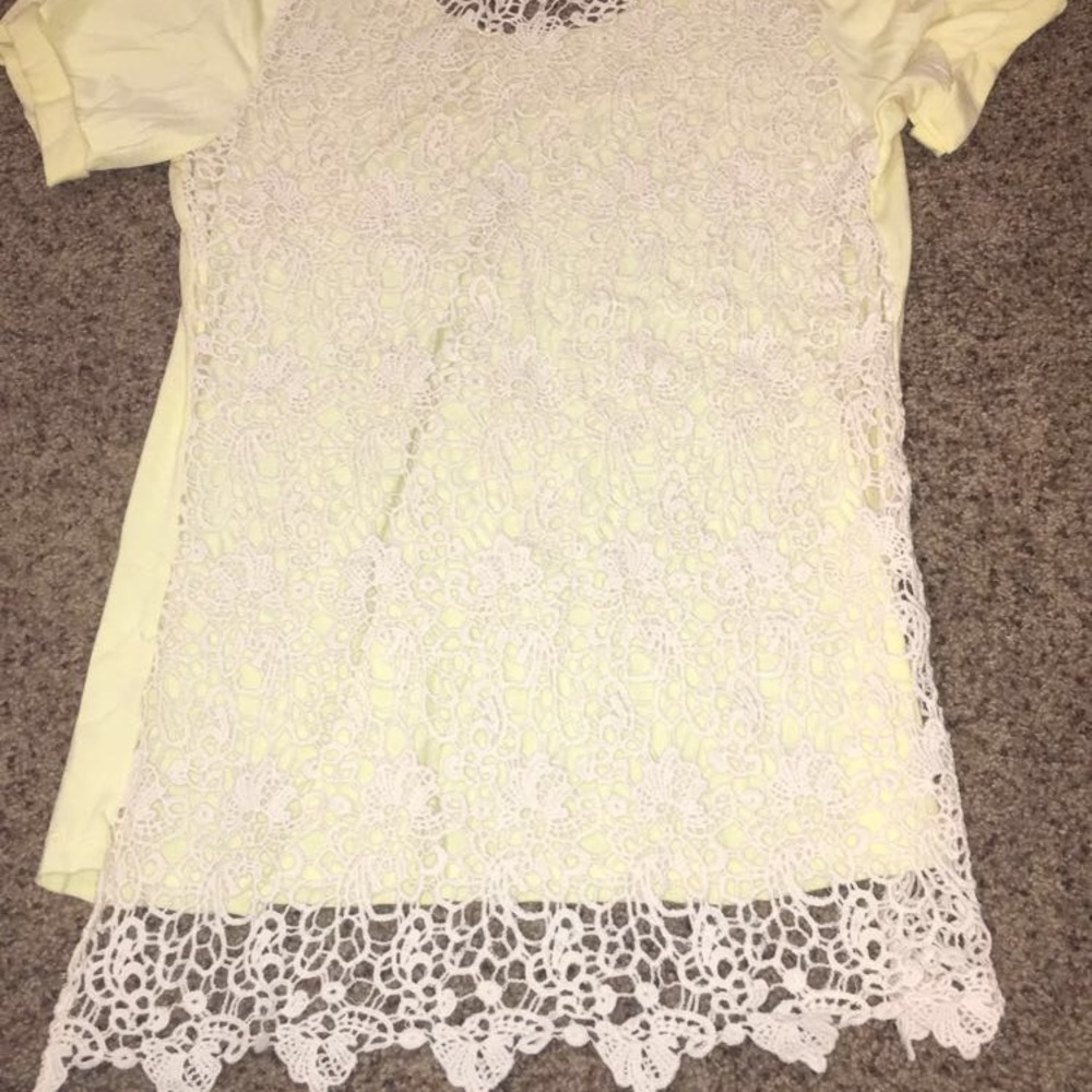 Yellow tee, with a lace back